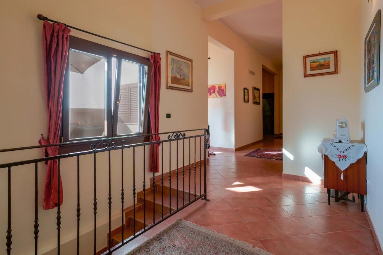 Bed And Breakfast Cairoli Exclusive Room Сан Пиетро Вернотико Екстериор снимка