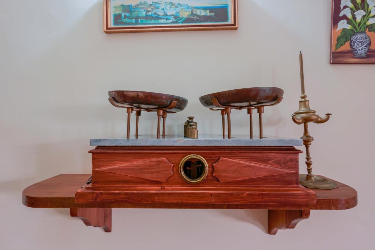 Bed And Breakfast Cairoli Exclusive Room Сан Пиетро Вернотико Екстериор снимка