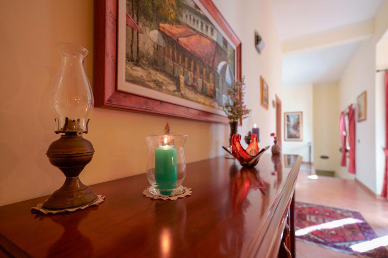 Bed And Breakfast Cairoli Exclusive Room Сан Пиетро Вернотико Екстериор снимка