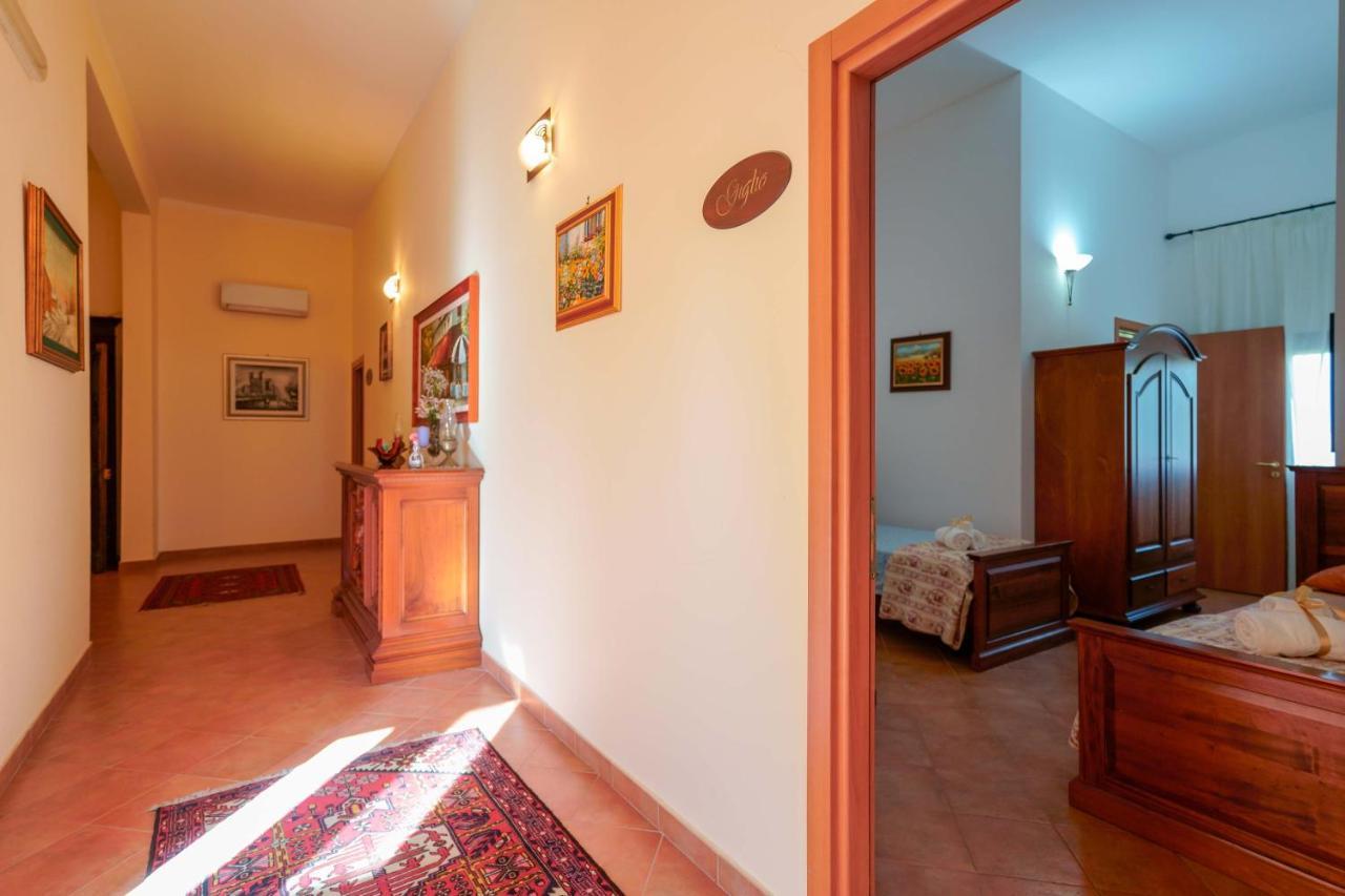 Bed And Breakfast Cairoli Exclusive Room Сан Пиетро Вернотико Екстериор снимка