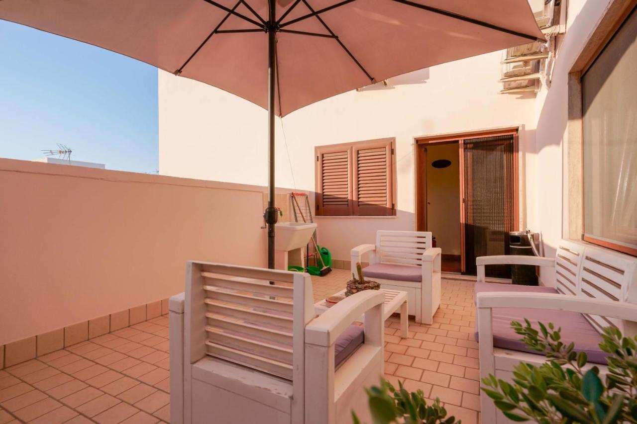 Bed And Breakfast Cairoli Exclusive Room Сан Пиетро Вернотико Екстериор снимка